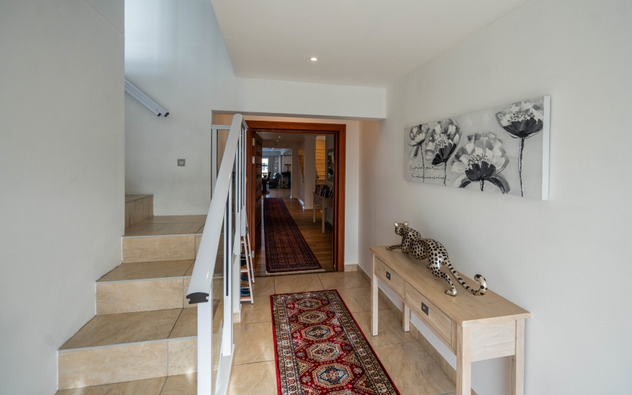 6 Bedroom Property for Sale in Royal Alfred Marina Eastern Cape